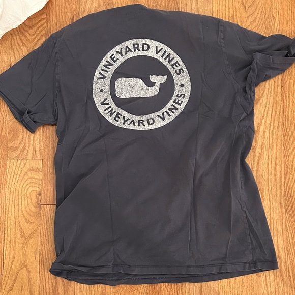 Vineyard Vines Tee - Picture 1 of 2